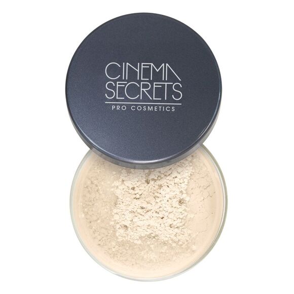 Cinema Secrets Ultralucent Setting Powder - Soft Light 0.6oz - Picture 1 of 4